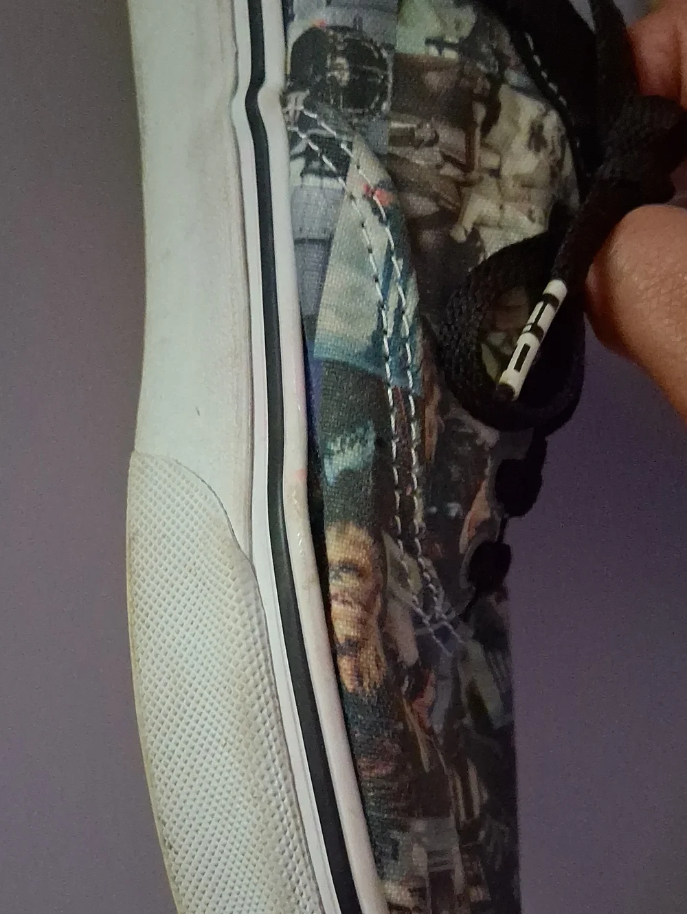 VANS Graphic Star Wars Print Sneakers Mens Sz. 7.5 Womens Sz. 9
